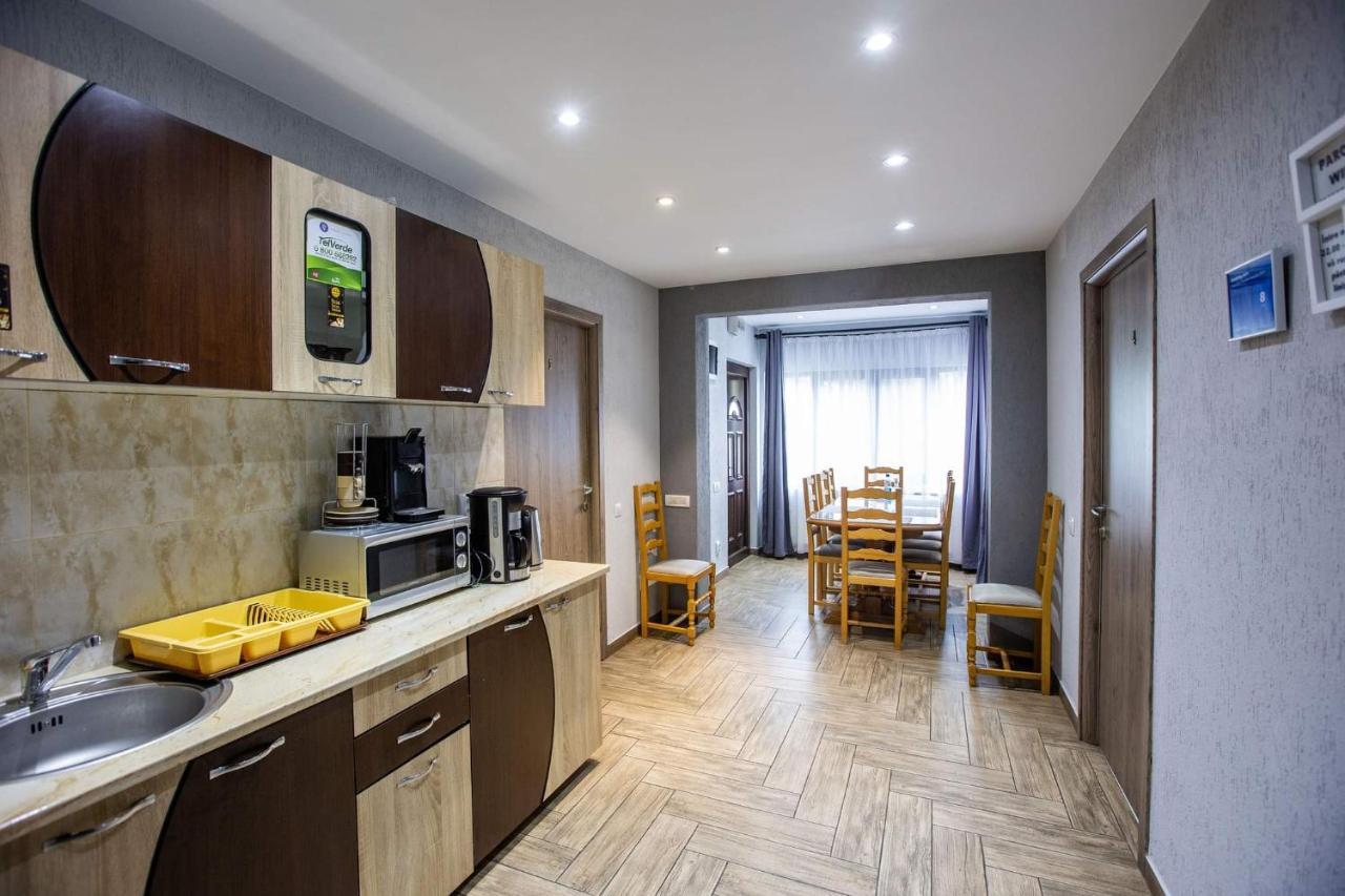 Hotel Casa Andy Buşteni Zewnętrze zdjęcie